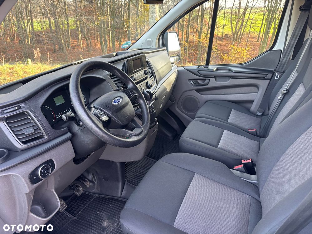 Ford Transit custom - 13