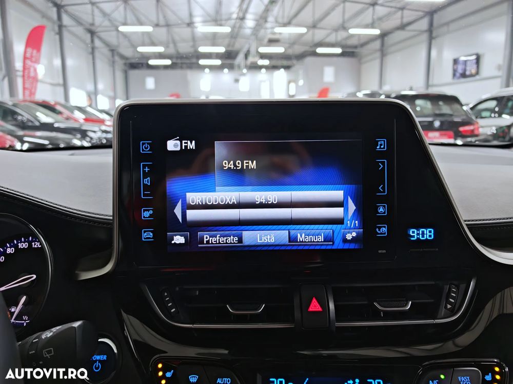 Toyota C-HR Lounge - 18