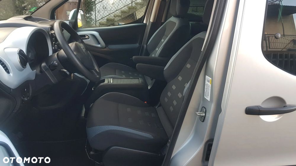 Citroën Berlingo Multispace HDi 115 FAP XTR - 23