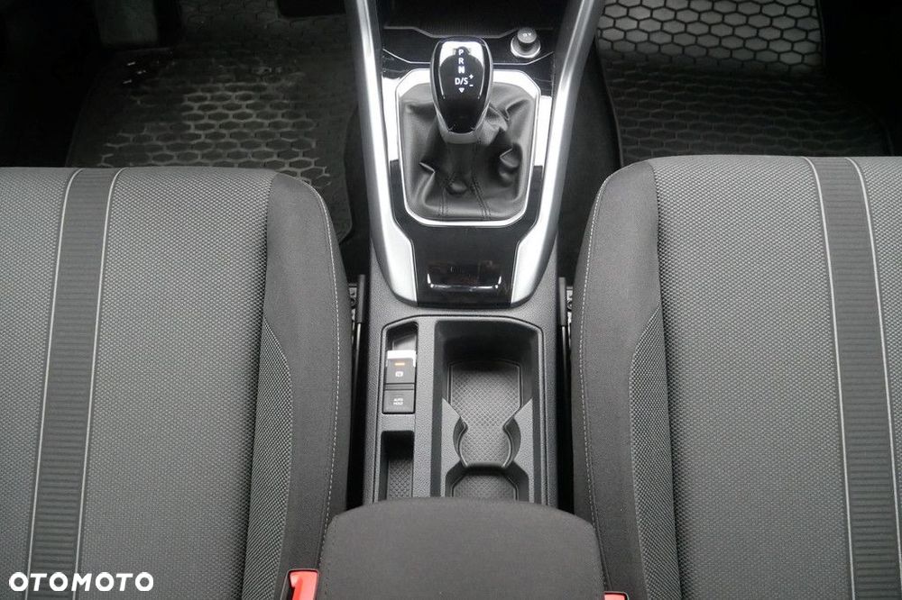 Volkswagen T-Roc 1.5 TSI Life DSG - 11