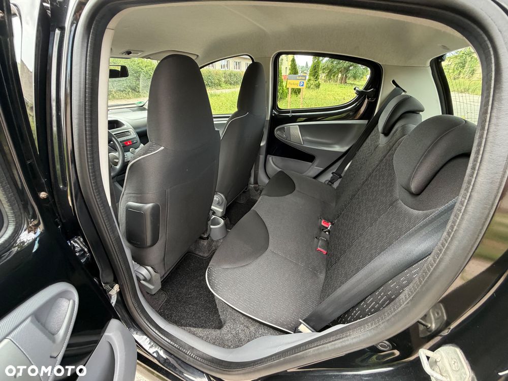 Peugeot 107 70 Black&Silver - 18