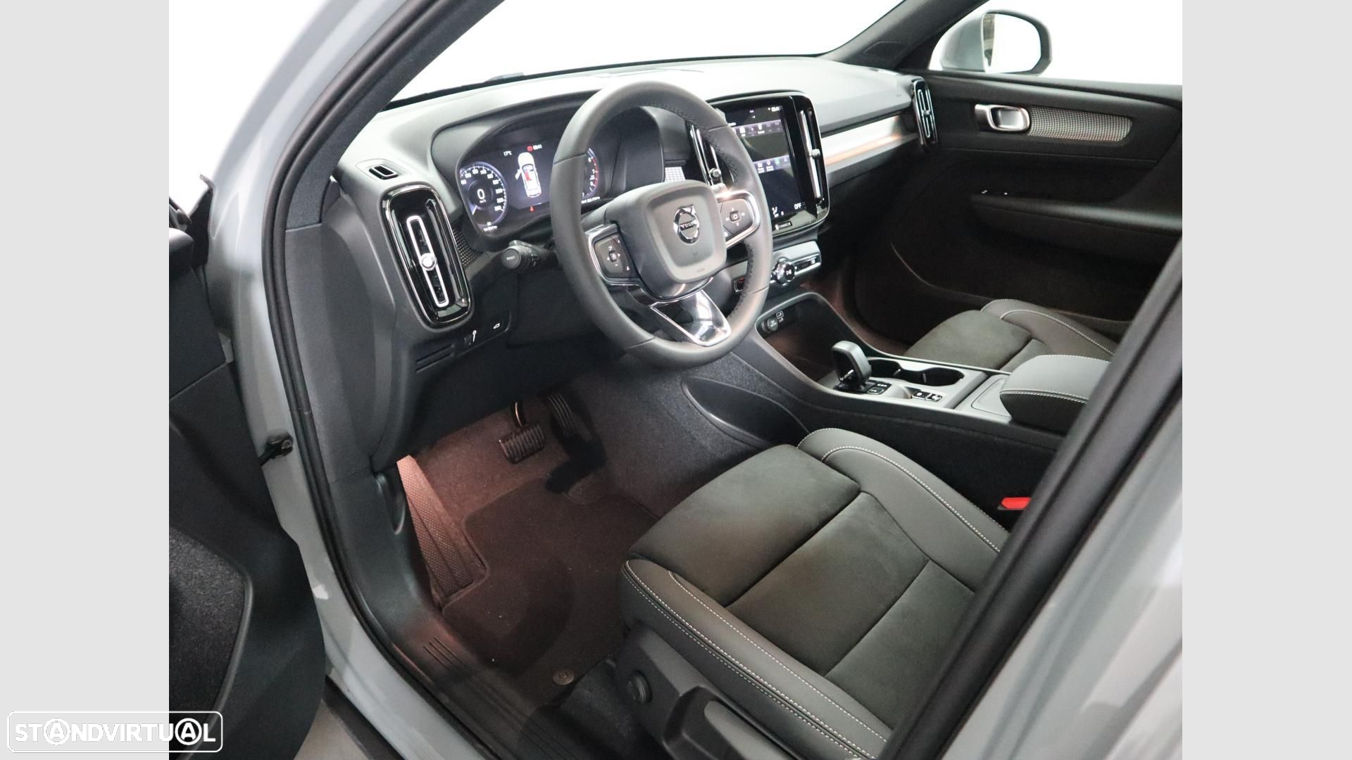 Volvo XC 40 1.5 T2 Core Auto - 12