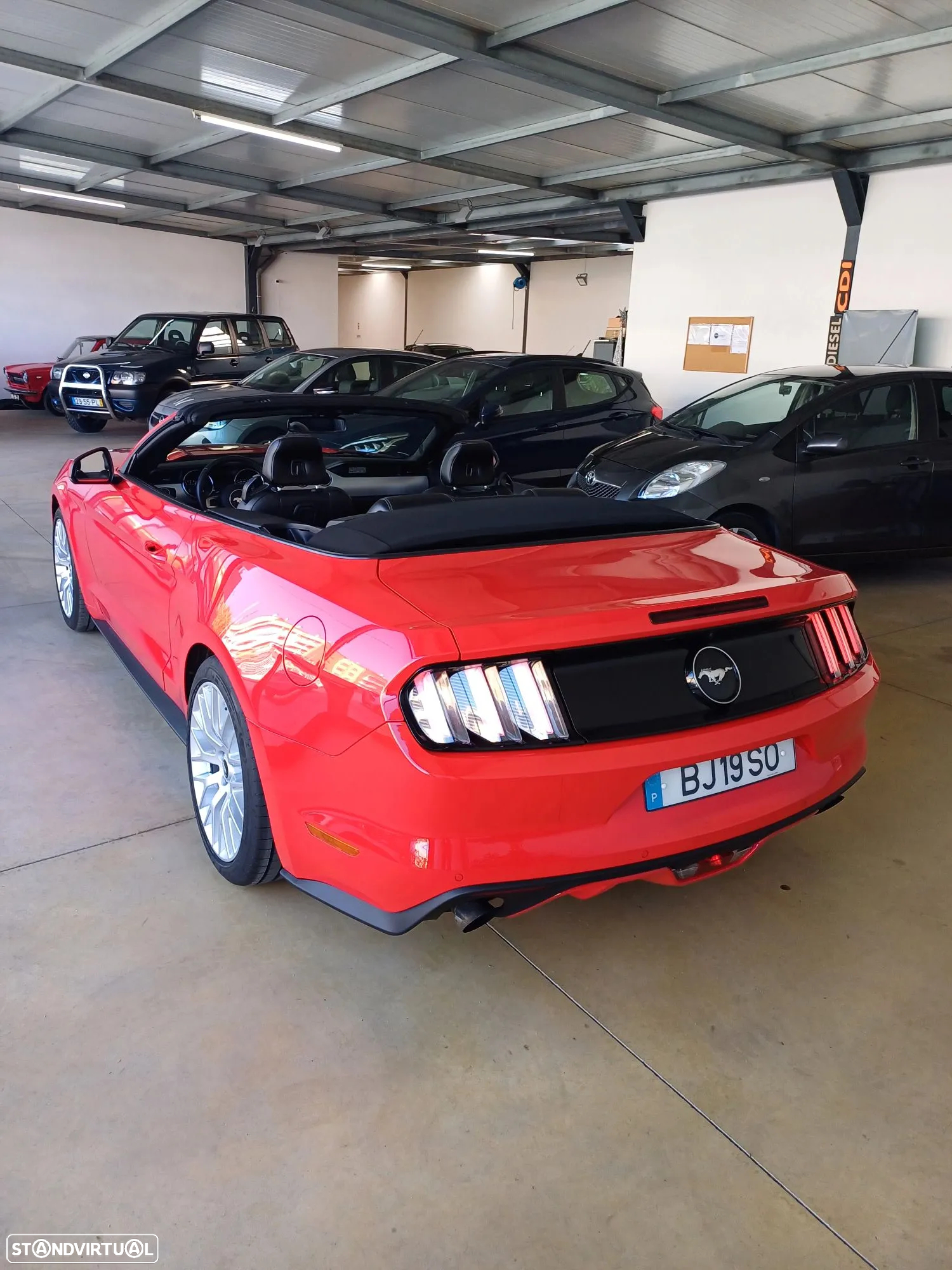 Ford Mustang Cabrio 2.3 Eco Boost - 4