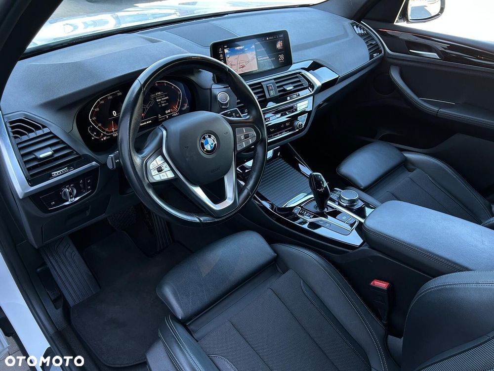 BMW X3 xDrive20i GPF xLine - 7