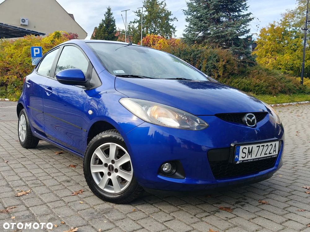 Mazda 2 2007 photo 3