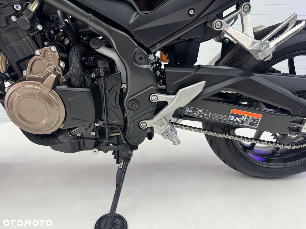 Honda CB - 30