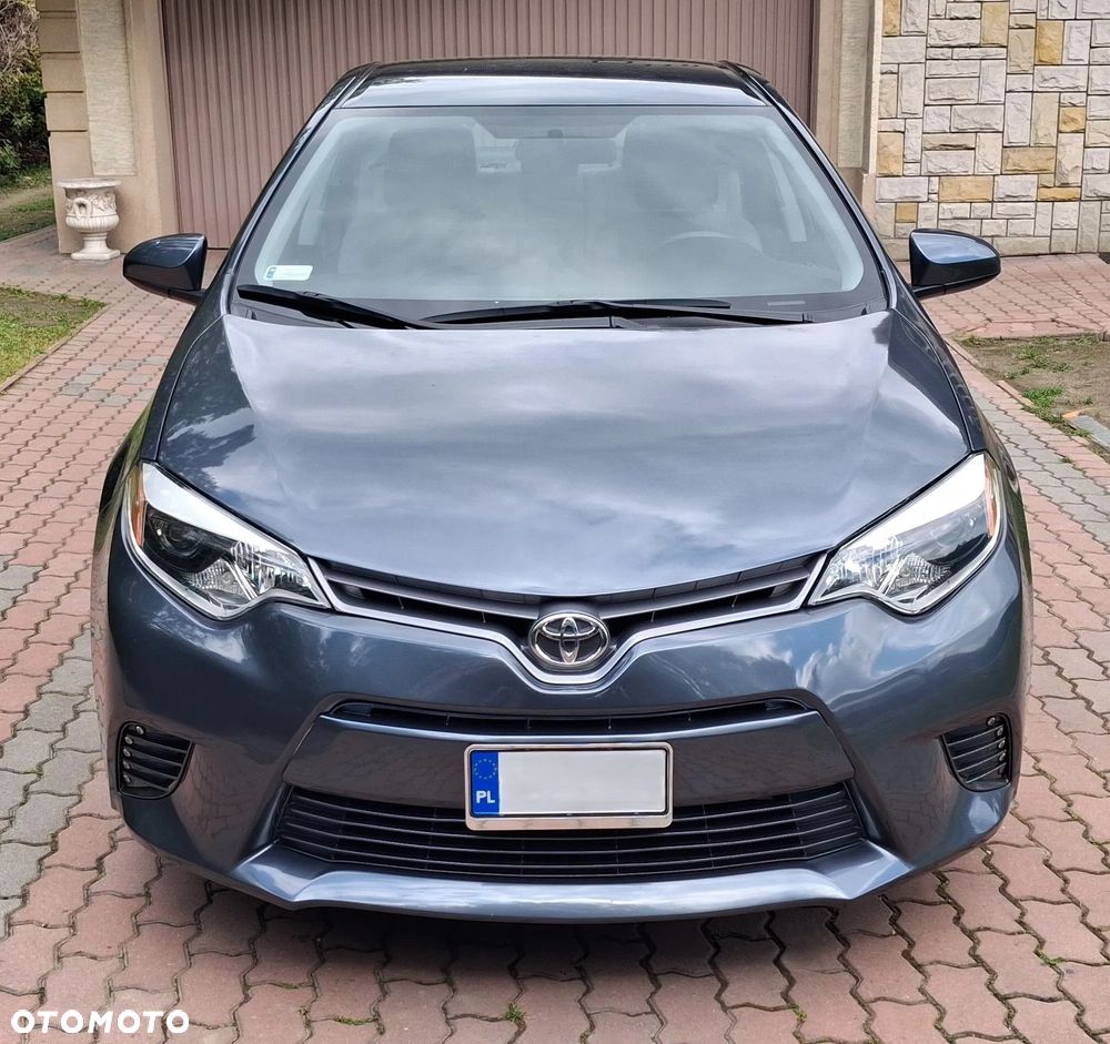 Toyota Corolla - 2