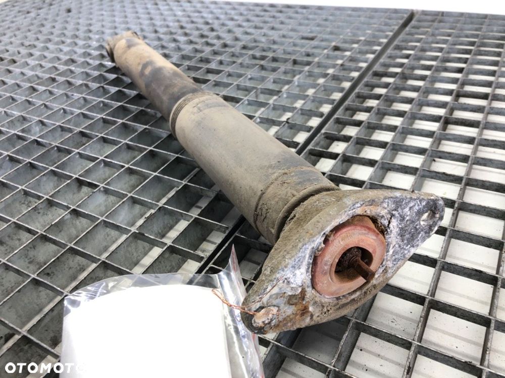 AMORTYZATOR PRAWY TYŁ  VOLVO V60 I (155, 157) 2010 - 2018 D3 / D4 120 kW [163 KM] olej napędowy - 2