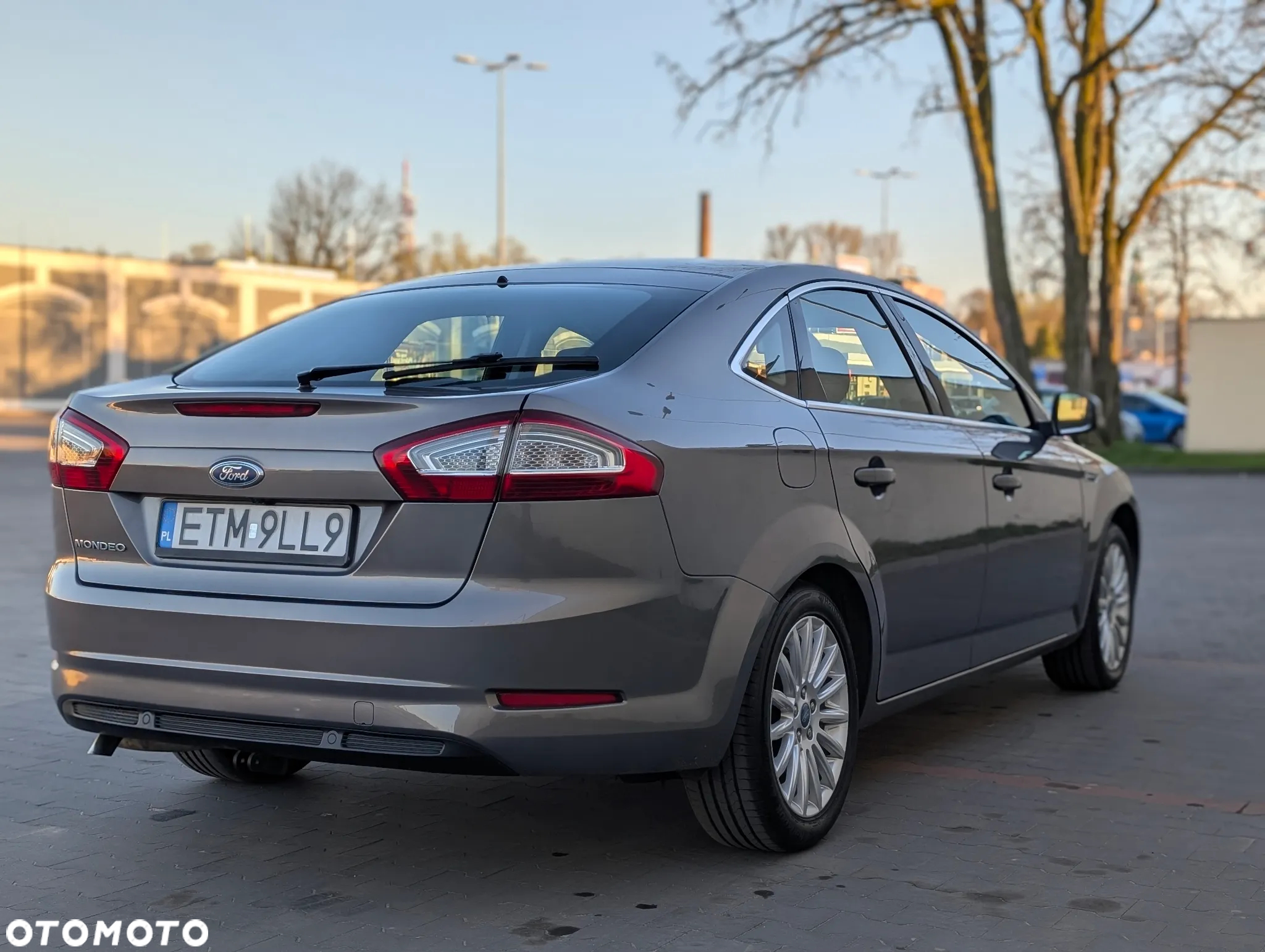 Ford Mondeo - 14