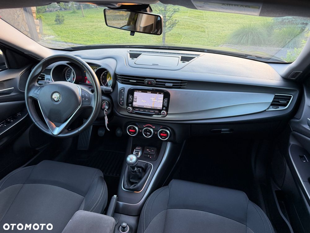 Alfa Romeo Giulietta 1.4 TB 16V Turismo - 25