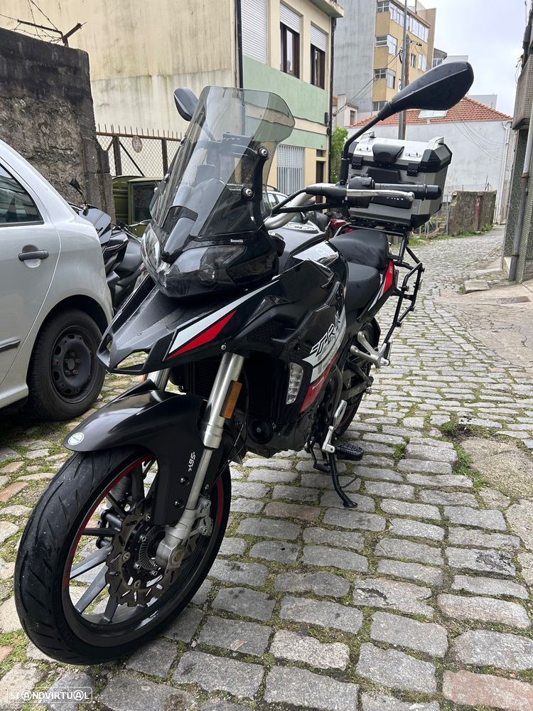 Usado Benelli TRK 251 2020 - 3 900 EUR - Standvirtual.com