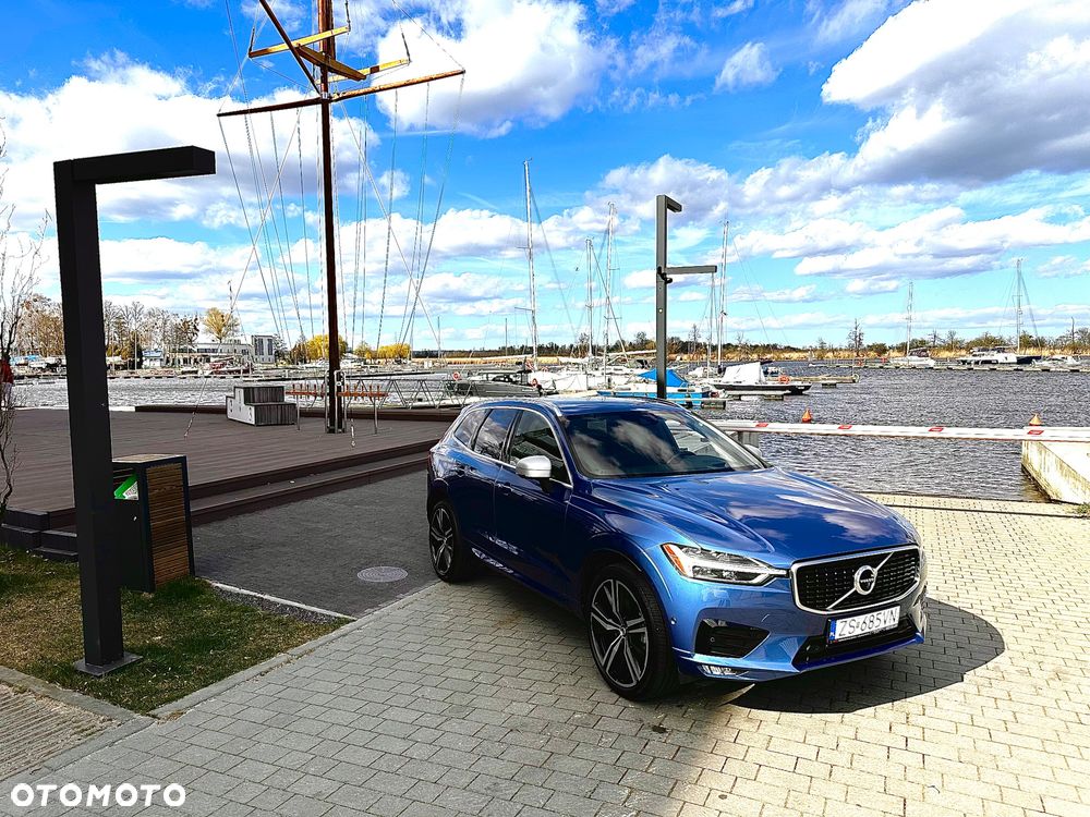 Volvo XC 60 T5 AWD R-Design - 1
