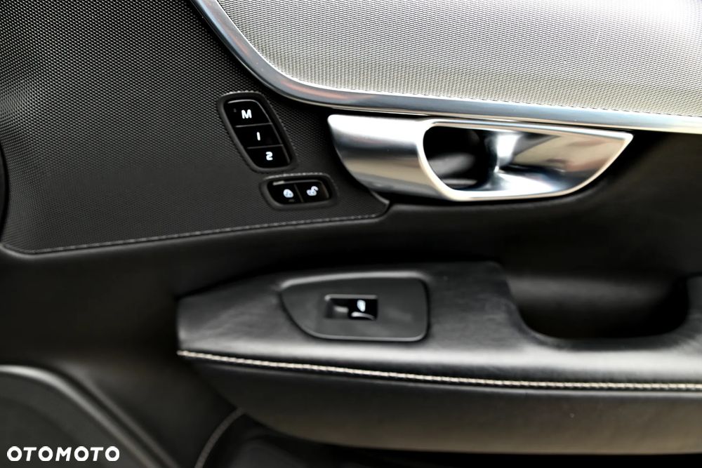 Volvo V90 T4 Geartronic Inscription - 29