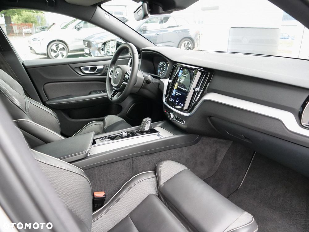 Volvo S60 - 30