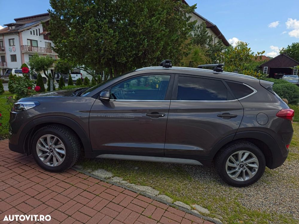 Hyundai Tucson - 10