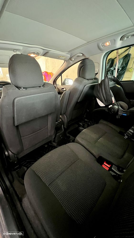 Peugeot 5008 BlueHDI 120 EAT6 Stop & Start Allure - 16