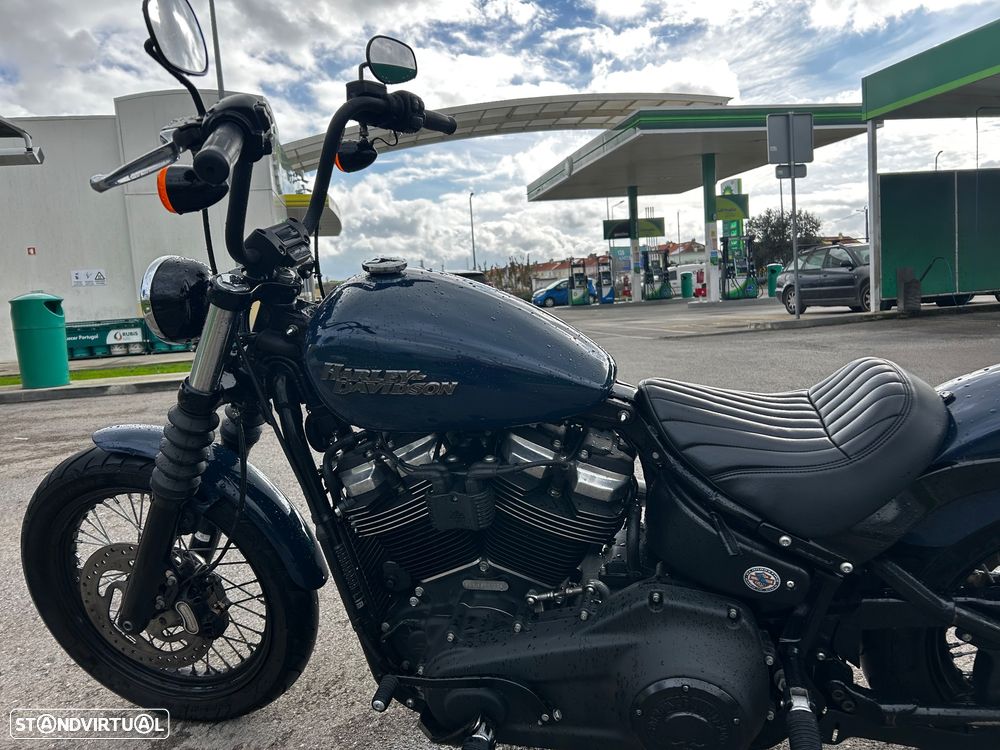 Harley-Davidson Softail Street Bob 33,1 KW - 22