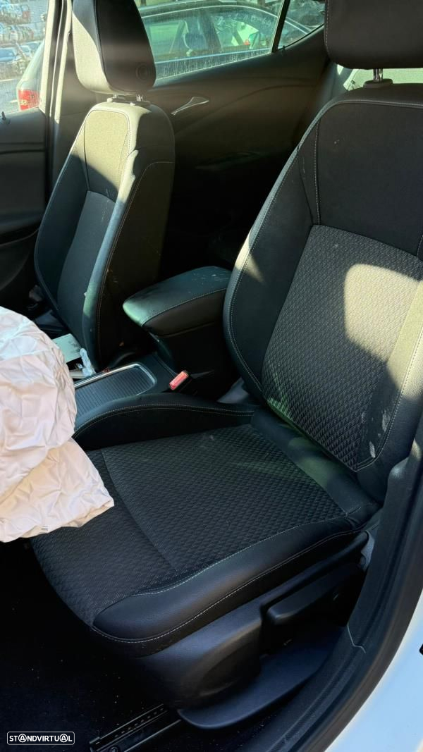 Para Peças Opel Astra K (B16) - 9