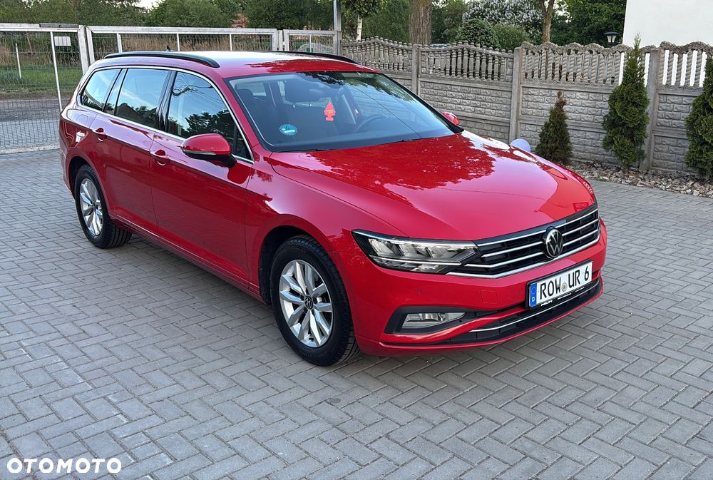 Volkswagen Passat Variant 2.0 TDI SCR DSG BlueMotion Comfortline - 1