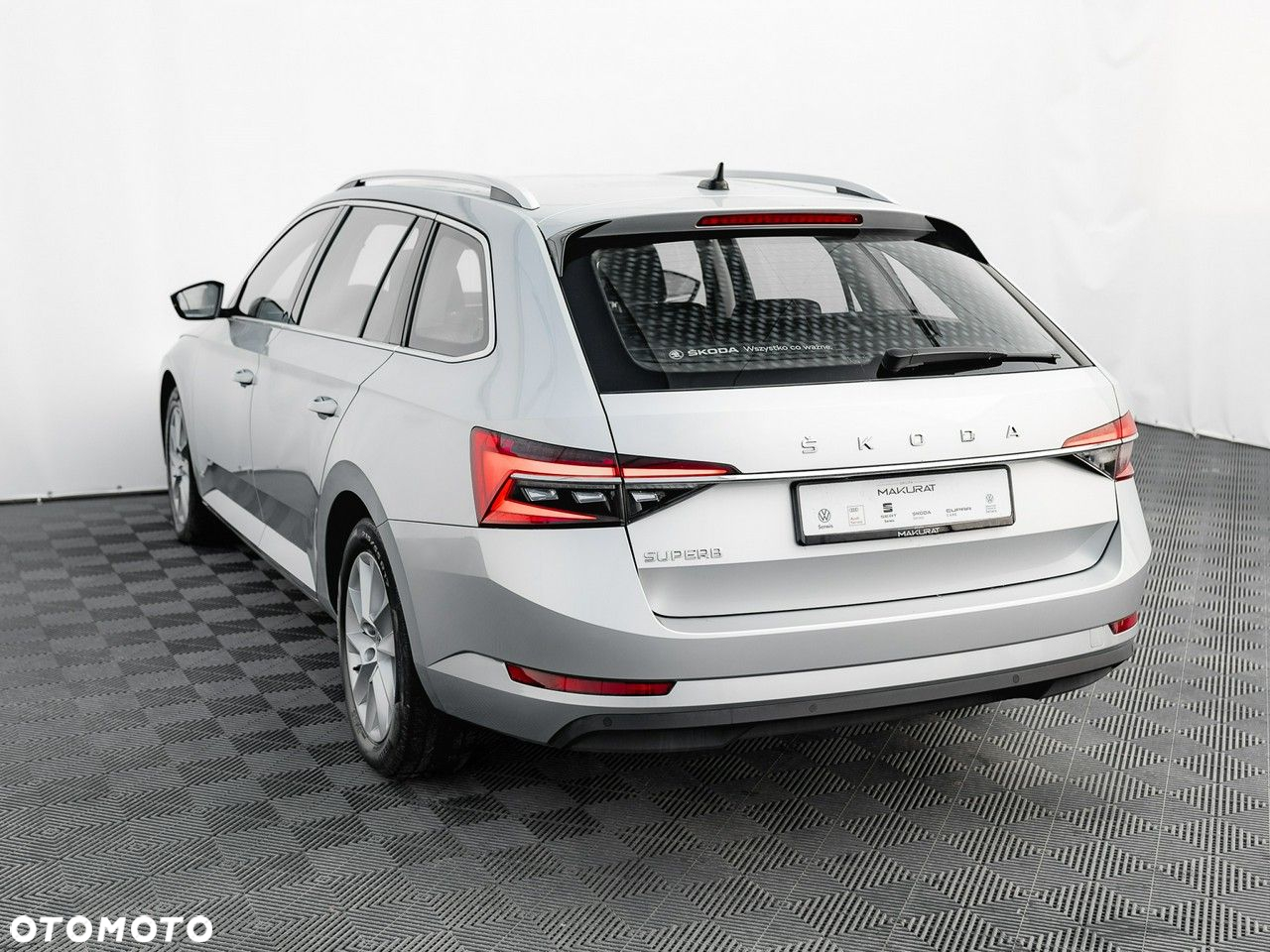 Skoda Superb 2.0 TSI Ambition DSG - 5