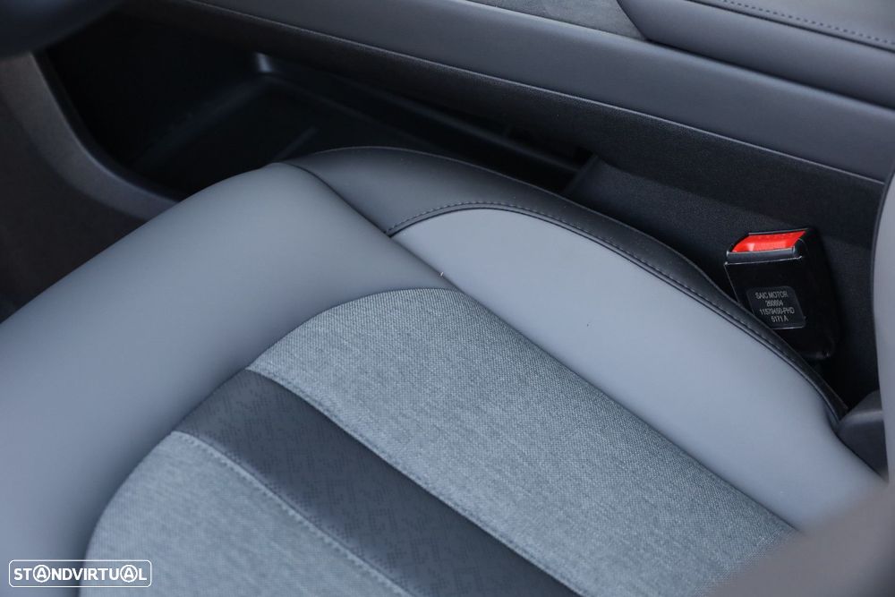 MG MGS5 EV 64 kWh Luxury - 9