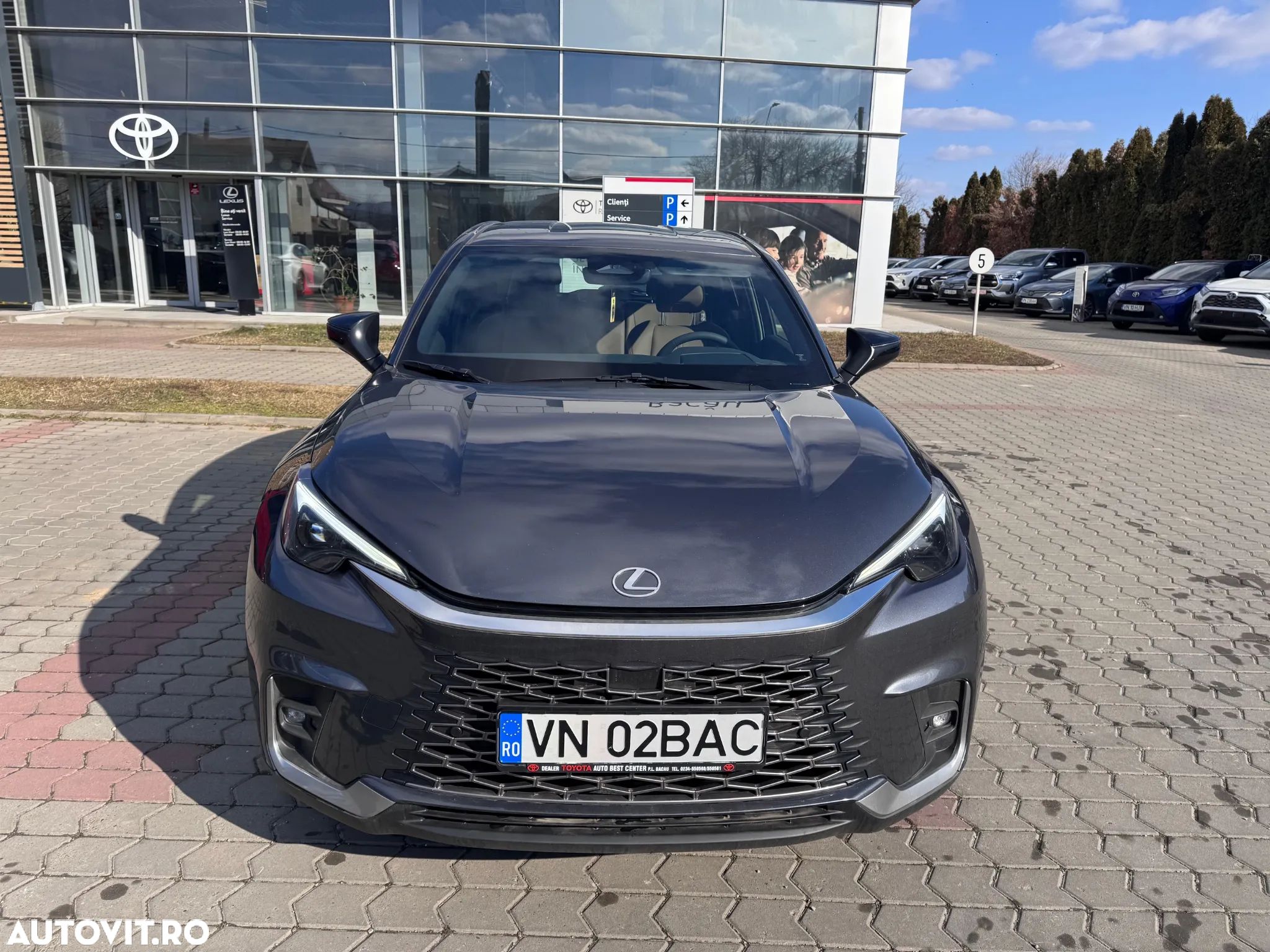 Lexus LBX 1.5 HEV 4x2 CVT Elegant - 1