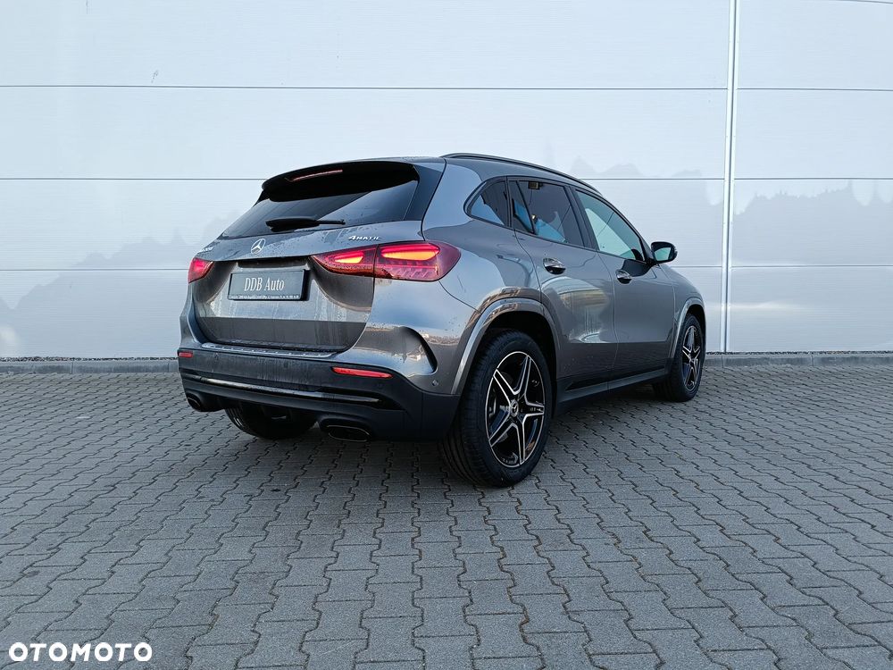 Mercedes-Benz GLA 220 mHEV 4-Matic AMG Line 8G-DCT - 3