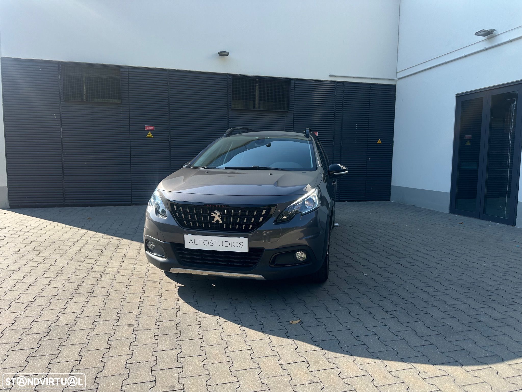 Peugeot 2008 PureTech 110 Stop&Start EAT6 GT-Line Edition - 1
