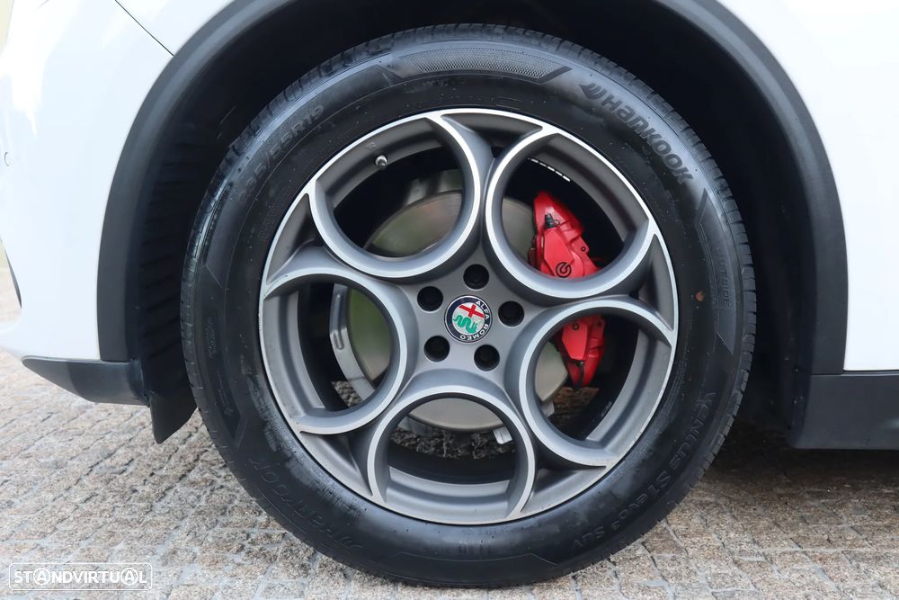 Alfa Romeo Stelvio 2.2 D AT8 - 10