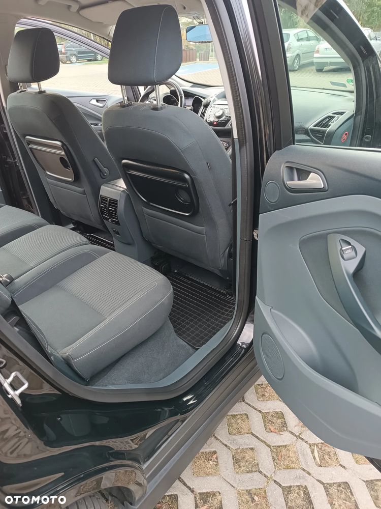 Ford C-MAX - 12