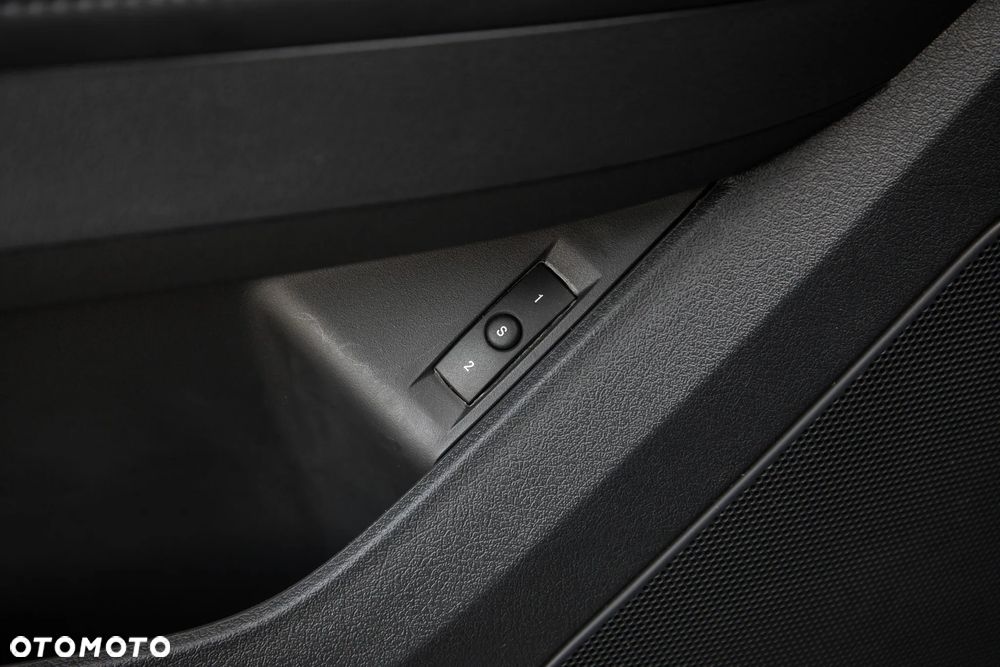 Chrysler 300C 2.7 Automatik - 13