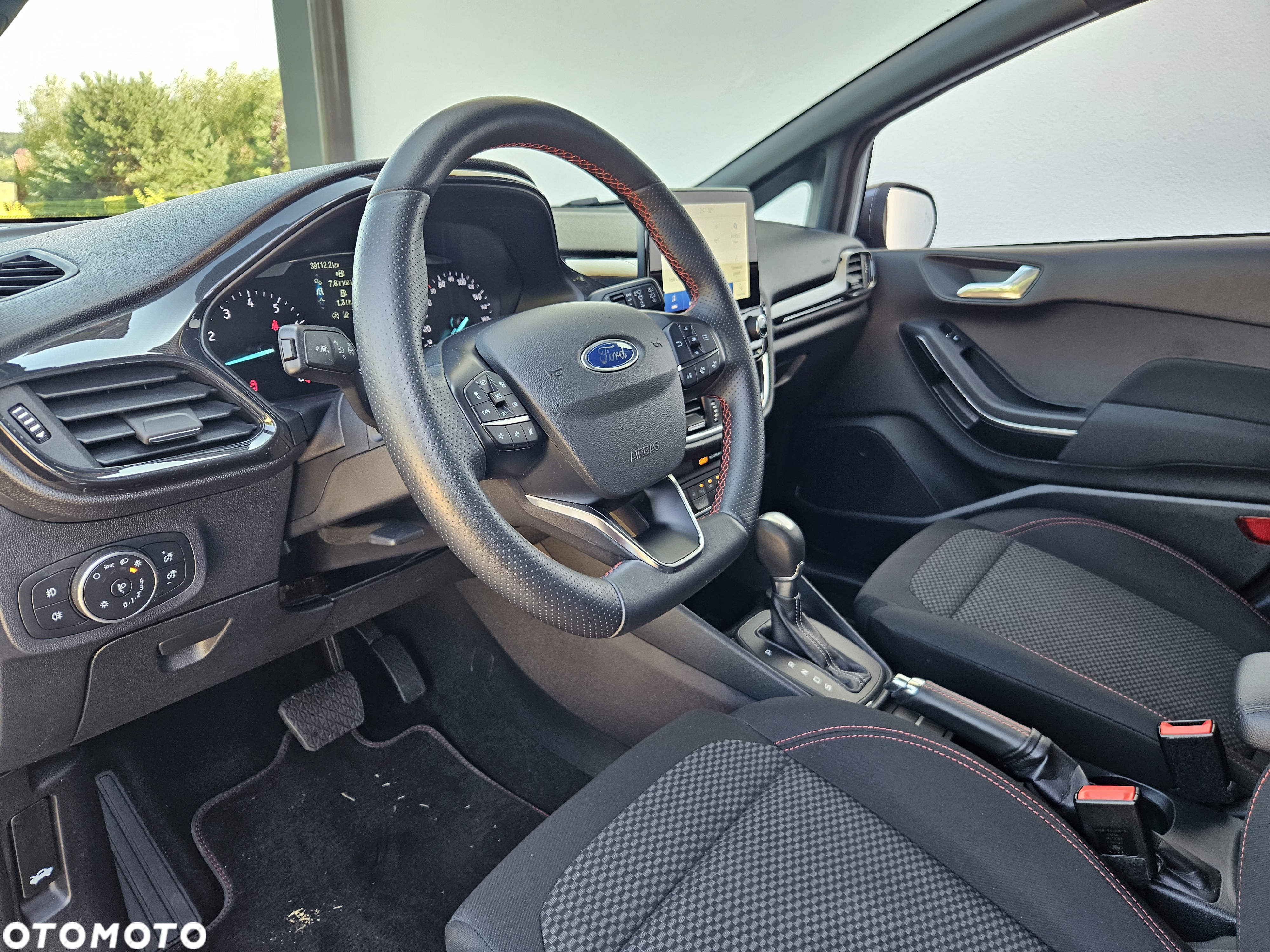 Ford Fiesta - 24