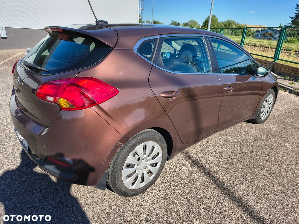 Kia Ceed 1.6 GDI L - 15