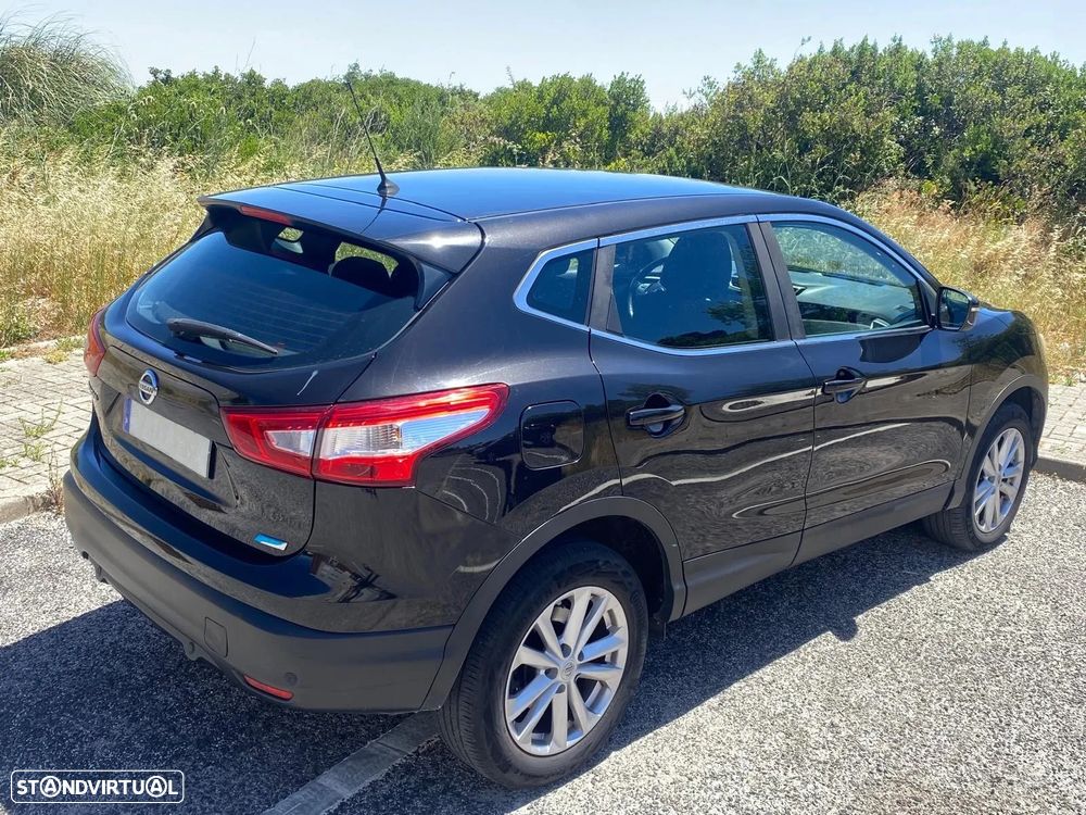 Nissan Qashqai - 2