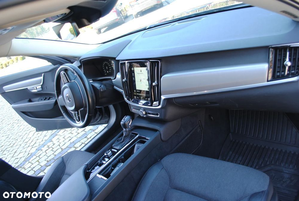 Volvo V90 B4 D Geartronic Momentum Pro - 17