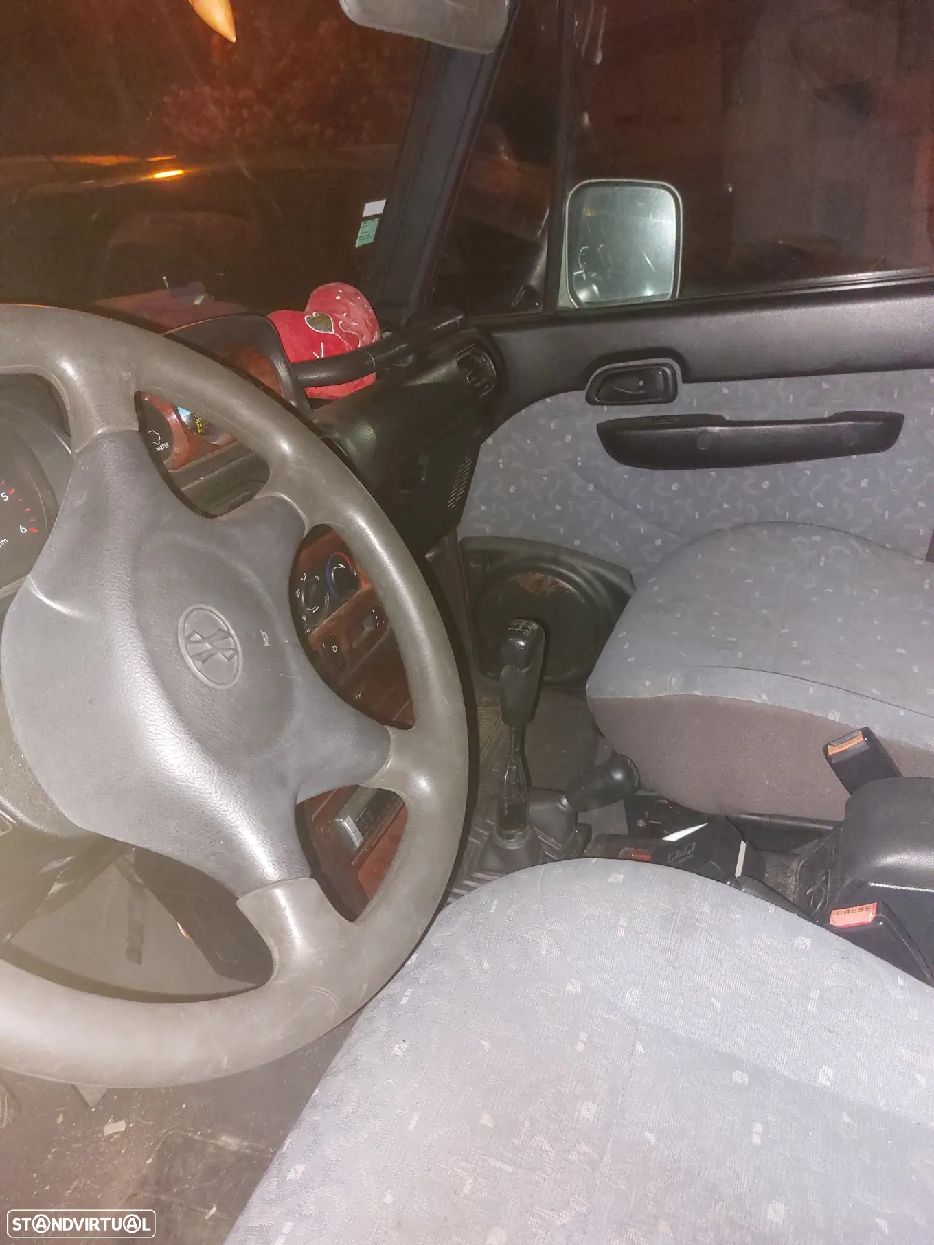 Hyundai Galloper - 35