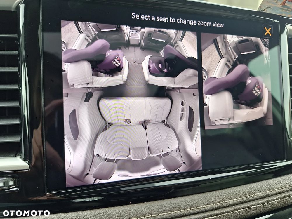 Chrysler Pacifica - 24