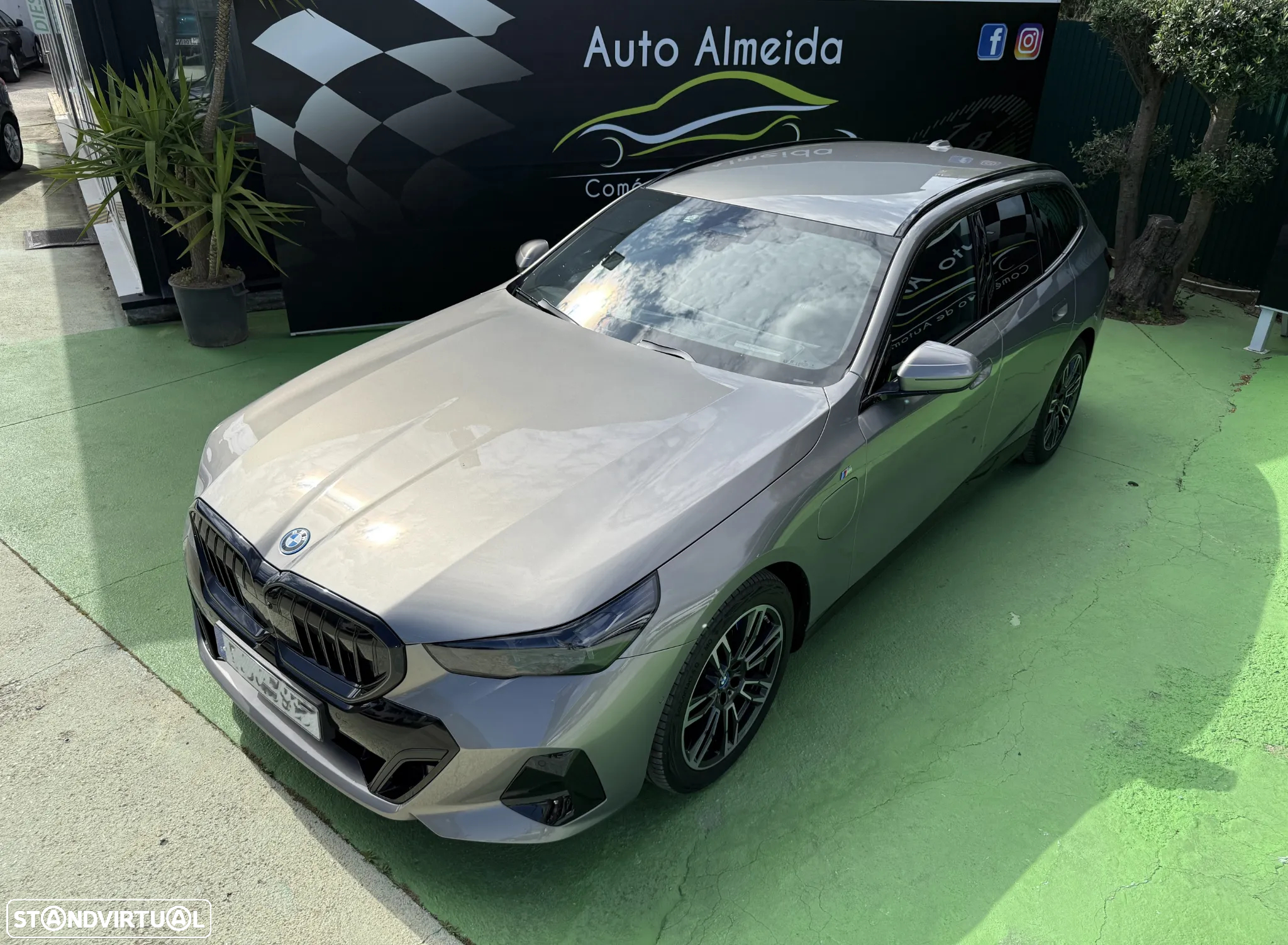 BMW 530 e Pack Desportivo M Pro - 25