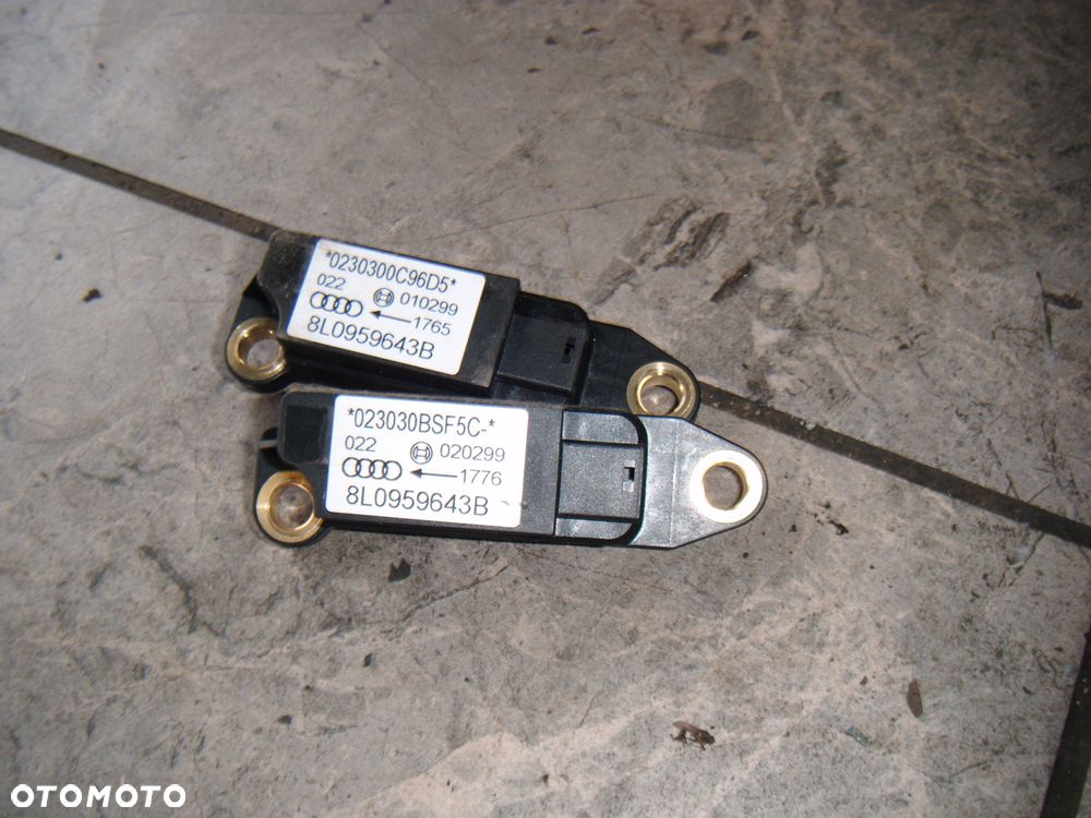 audi a3 8l sensor airbag boczny 8l0959643b - 1