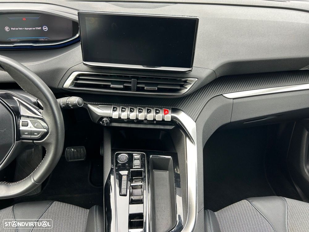Peugeot 5008 1.2 PureTech Allure Pack EAT8 — fotografia 11
