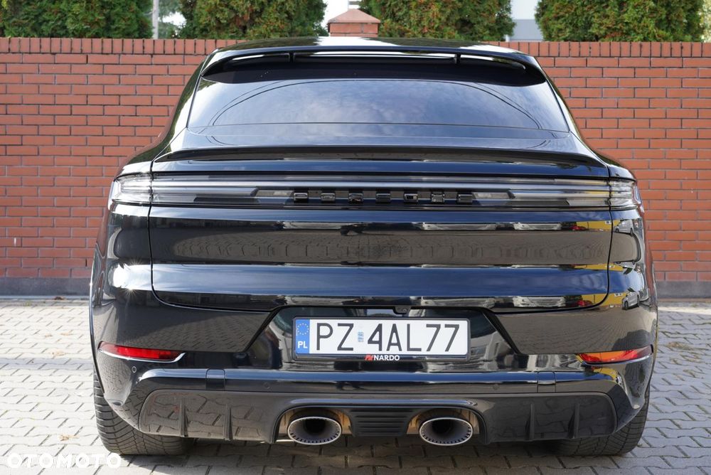 Porsche Cayenne GTS - 4