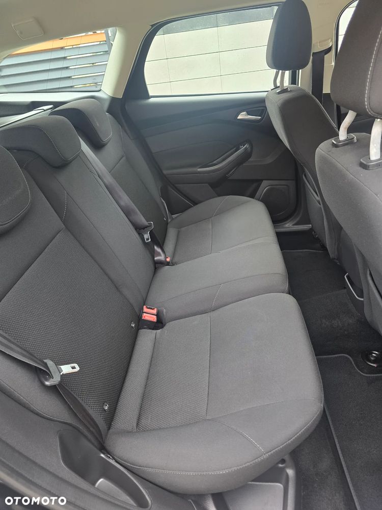 Ford Focus 1.5 EcoBoost STart-Stopp-System TITANIUM - 18