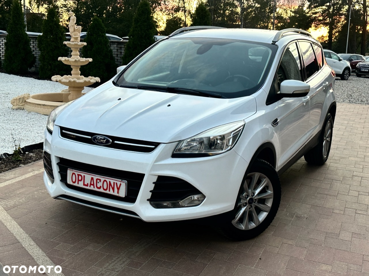 Ford Kuga 2.0 TDCi 2x4 Titanium - 20
