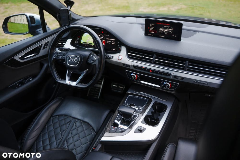Audi SQ7 - 13