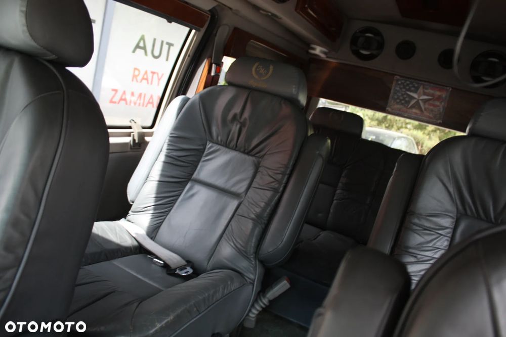 Chevrolet Astro 4.3i V6 - 8