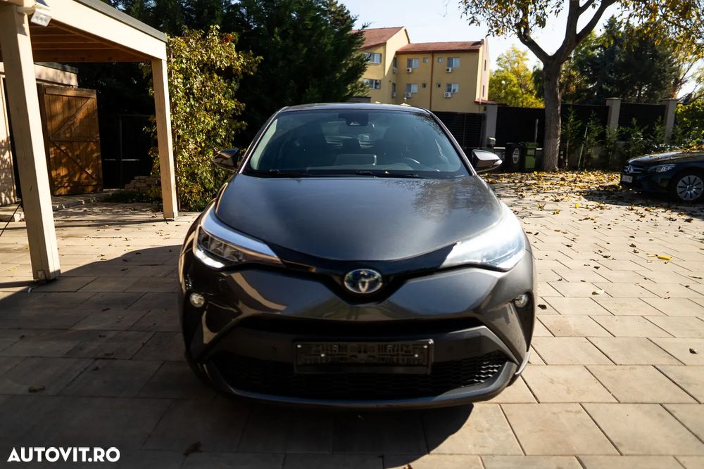 Toyota C-HR 1.8 HSD 122 CP 4x2 CVT Cult - 3