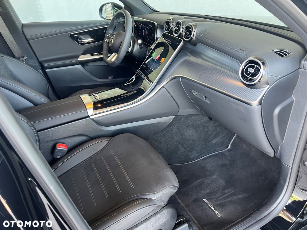 Mercedes-Benz GLC 220 d mHEV 4-Matic AMG Line - 25