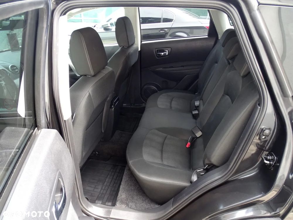 Nissan Qashqai 2.0 CVT tekna - 14