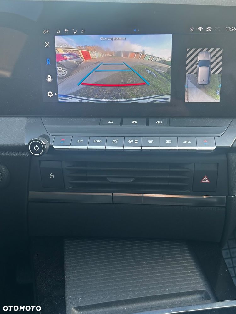 Opel Astra 1.2 T Elegance S&S - 8