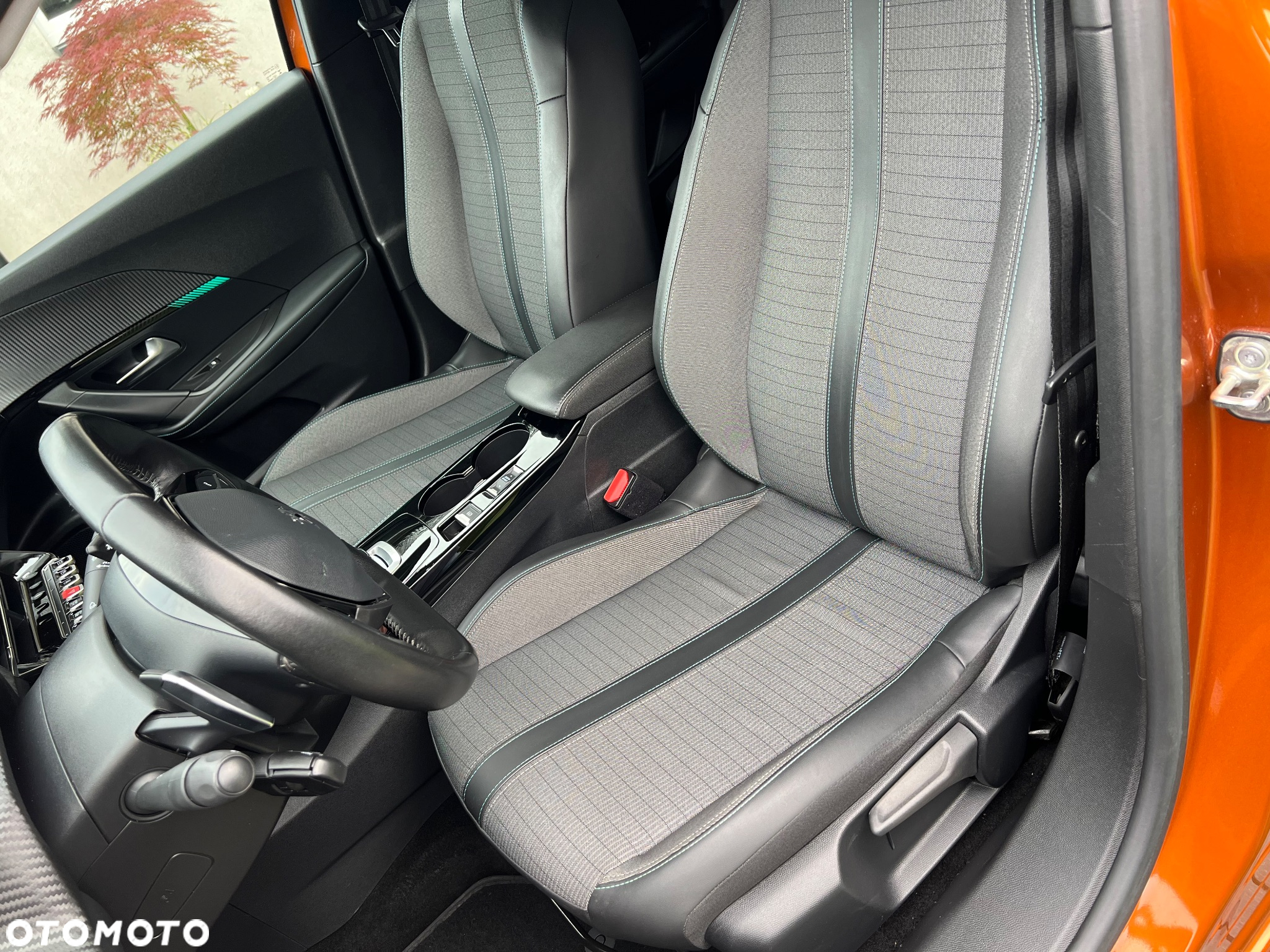 Peugeot 2008 1.5 BlueHDi Allure Pack S&S EAT8 - 12